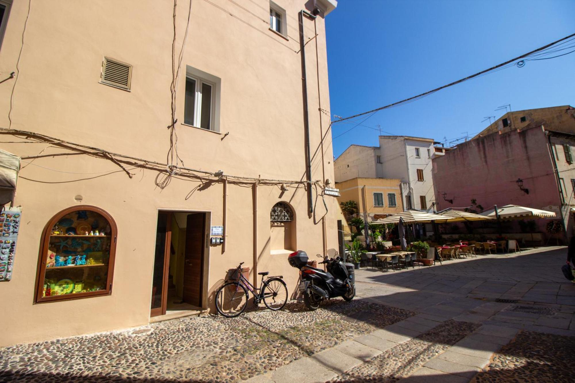 Alghero Appartamento In Centro Casa Ferret Exterior photo